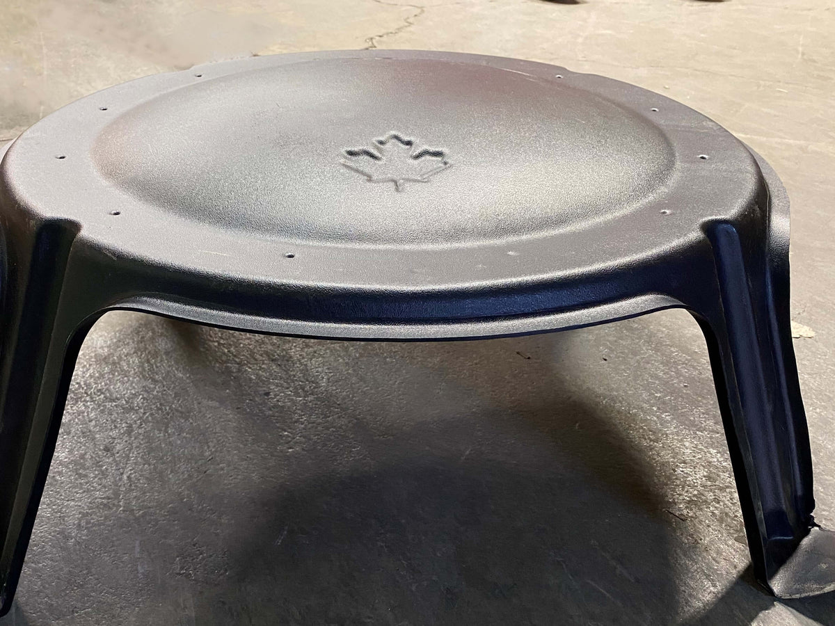 Capot Weatherguard installé sur le dessus d'une pompe à chaleur